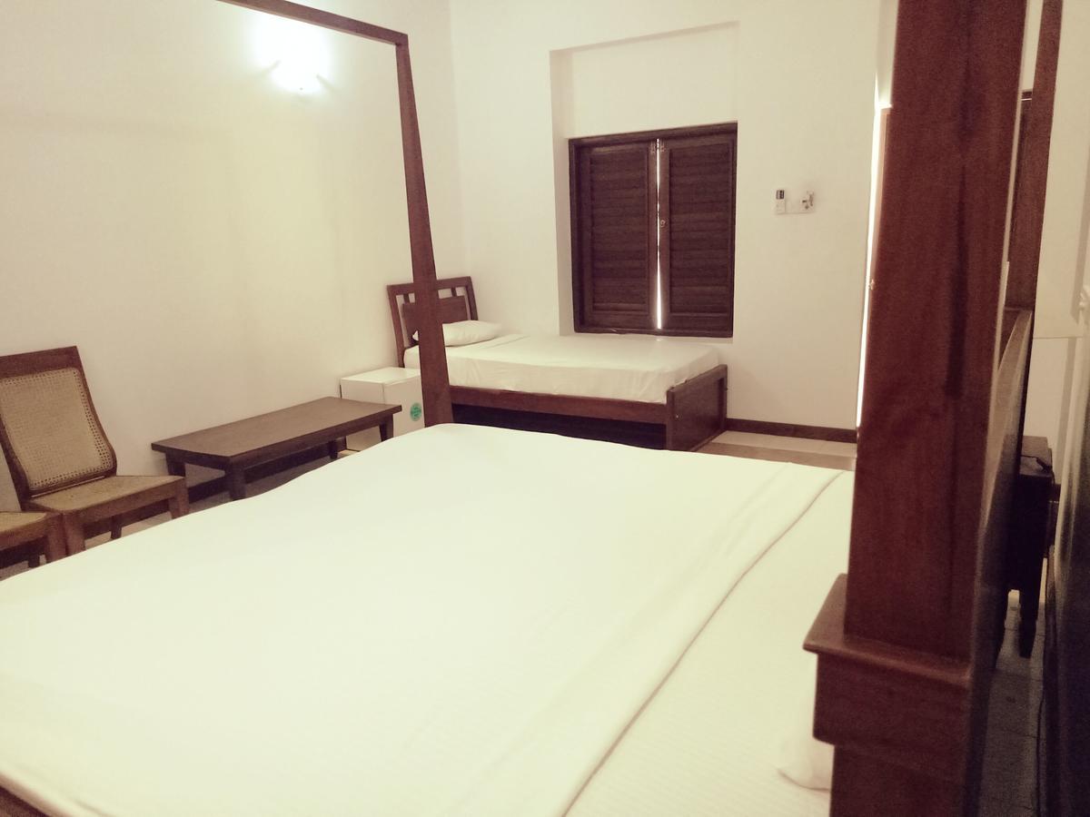 Welcombe Hotel Trincomalee Exterior photo